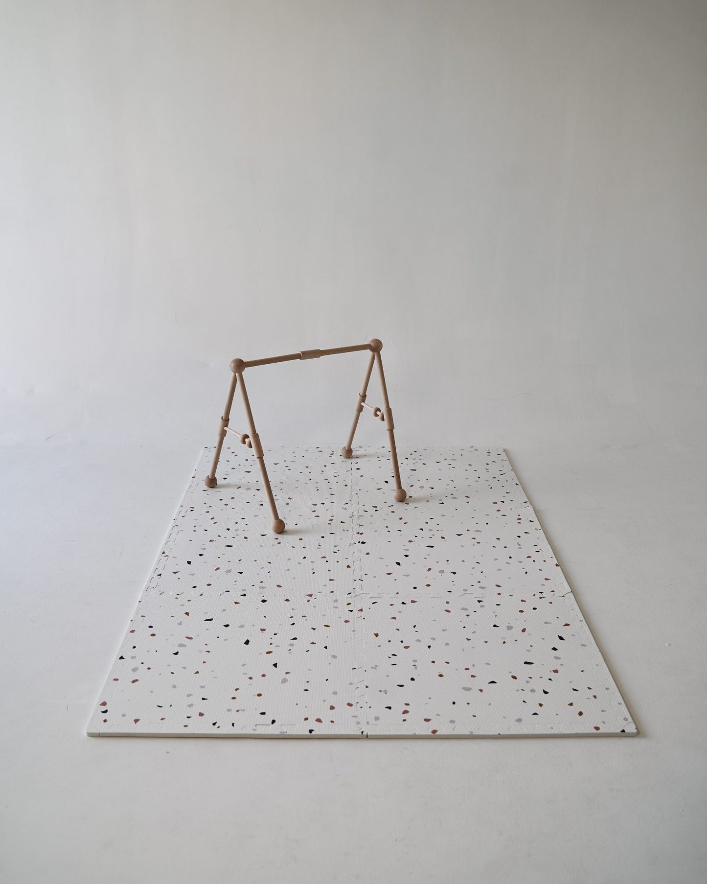 Puzzle Habszivacs Játszószőnyeg (Terrazzo Ivory)